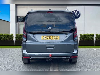 Used Ford Tourneo Connect 2025 for sale - 78939591: Photo