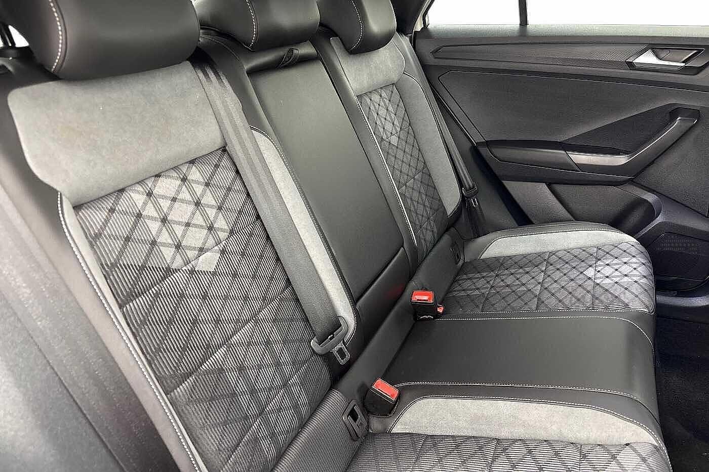 Used Volkswagen T-Roc 2025 for sale - 77791765: Photo 9