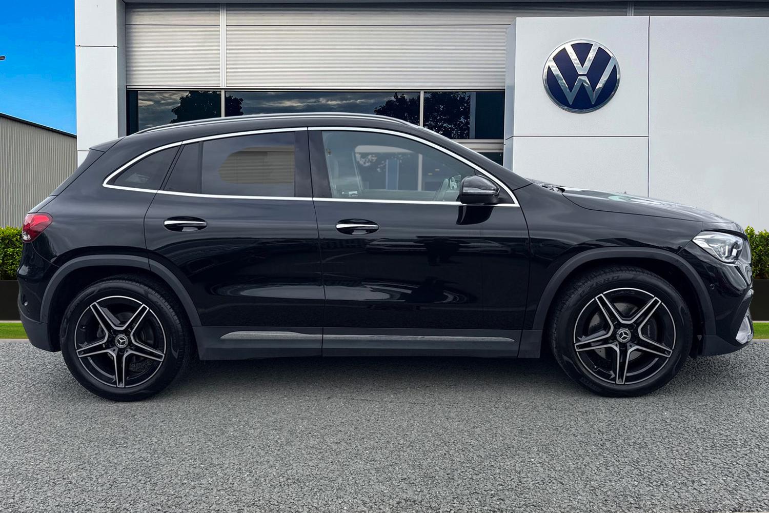 Used Mercedes-Benz GLA 2023 for sale - 76232543: Photo 3