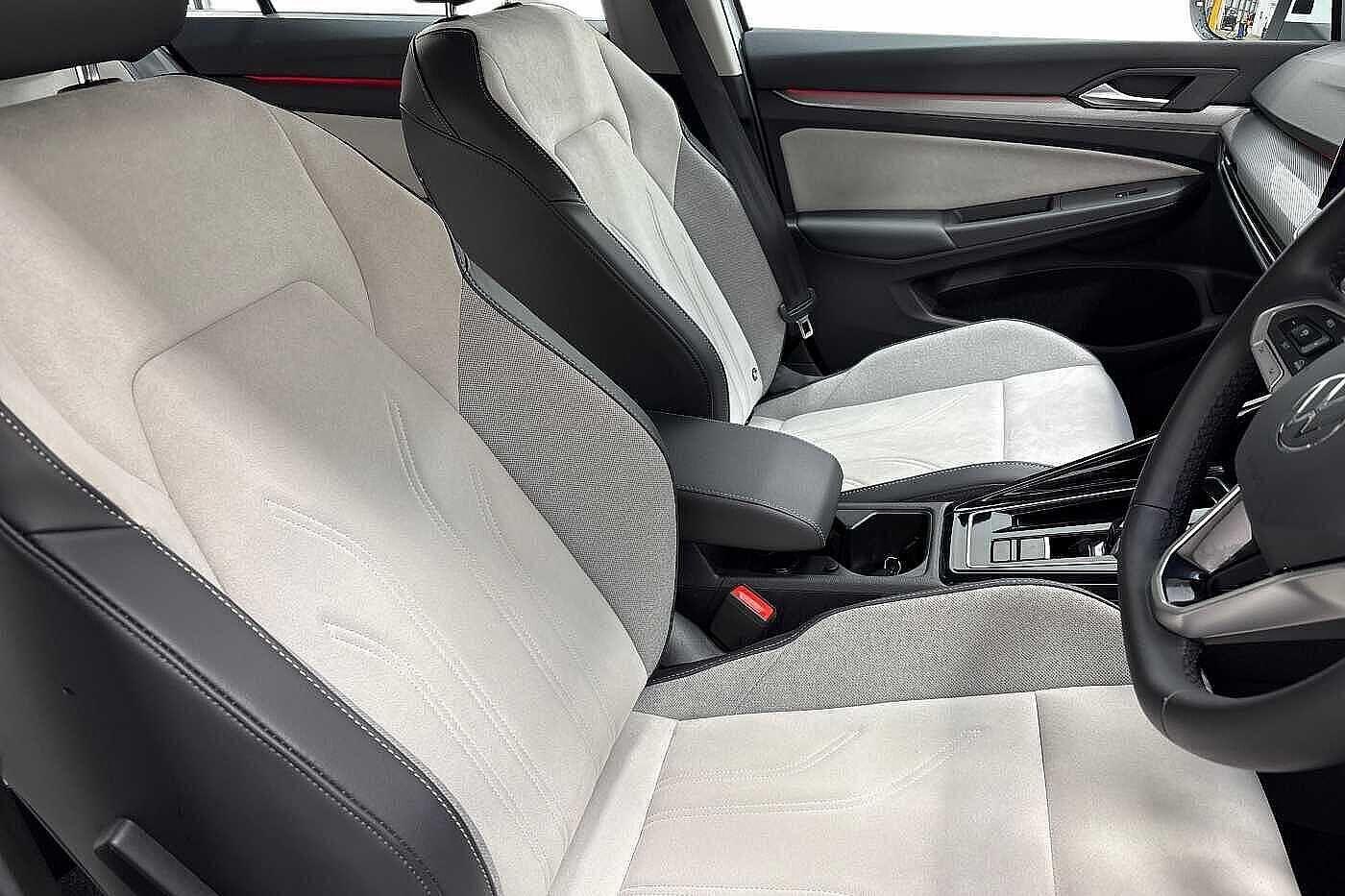 Used Volkswagen Golf 2025 for sale - 76395426: Photo 11