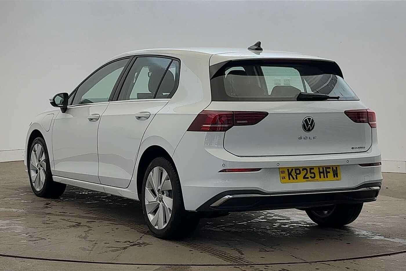 Used Volkswagen Golf 2025 for sale - 76395426: Photo 3