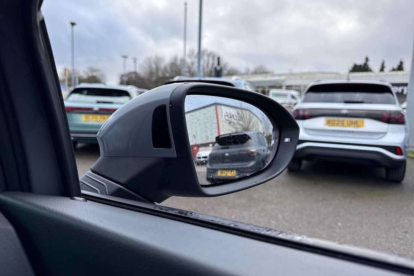 Used Volkswagen Golf 2025 for sale - 77337069: Photo 38