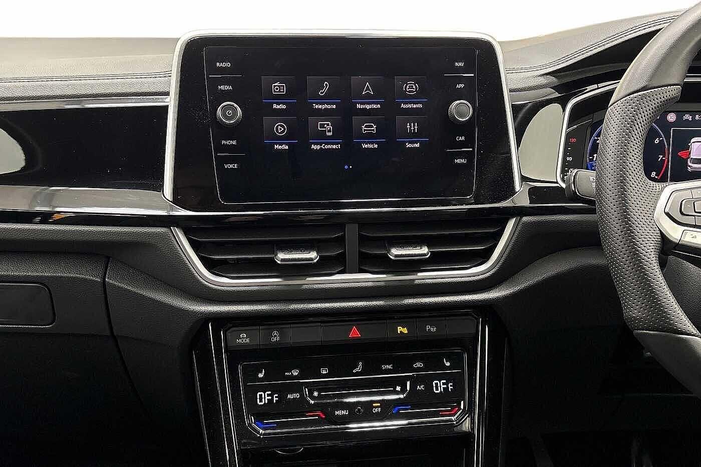 Used Volkswagen T-Roc 2025 for sale - 76697763: Photo 12