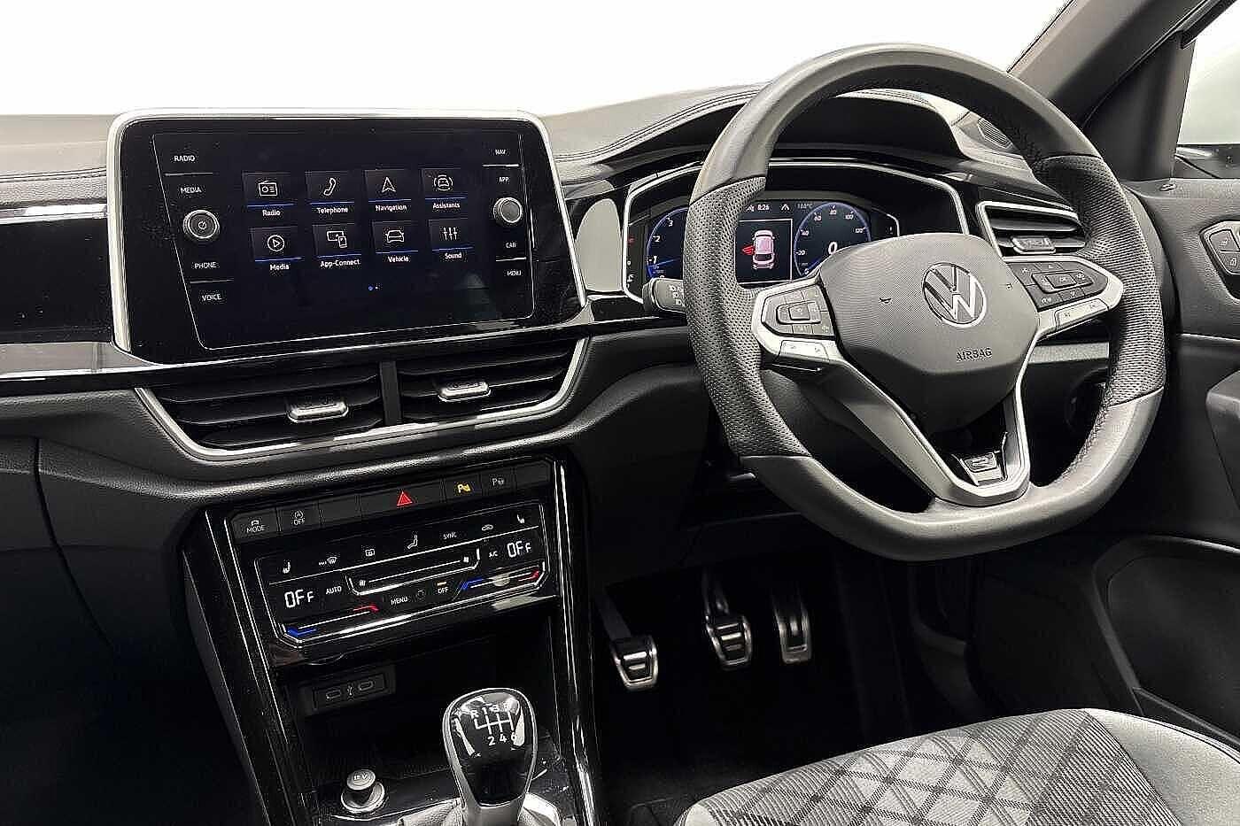 Used Volkswagen T-Roc 2025 for sale - 76697763: Photo 2