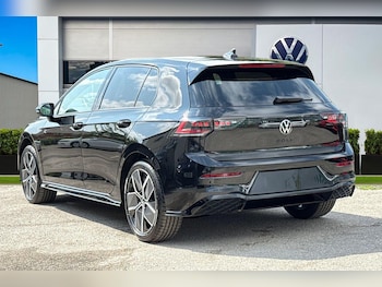 Used Volkswagen Golf 2025 for sale - 75191299: Photo