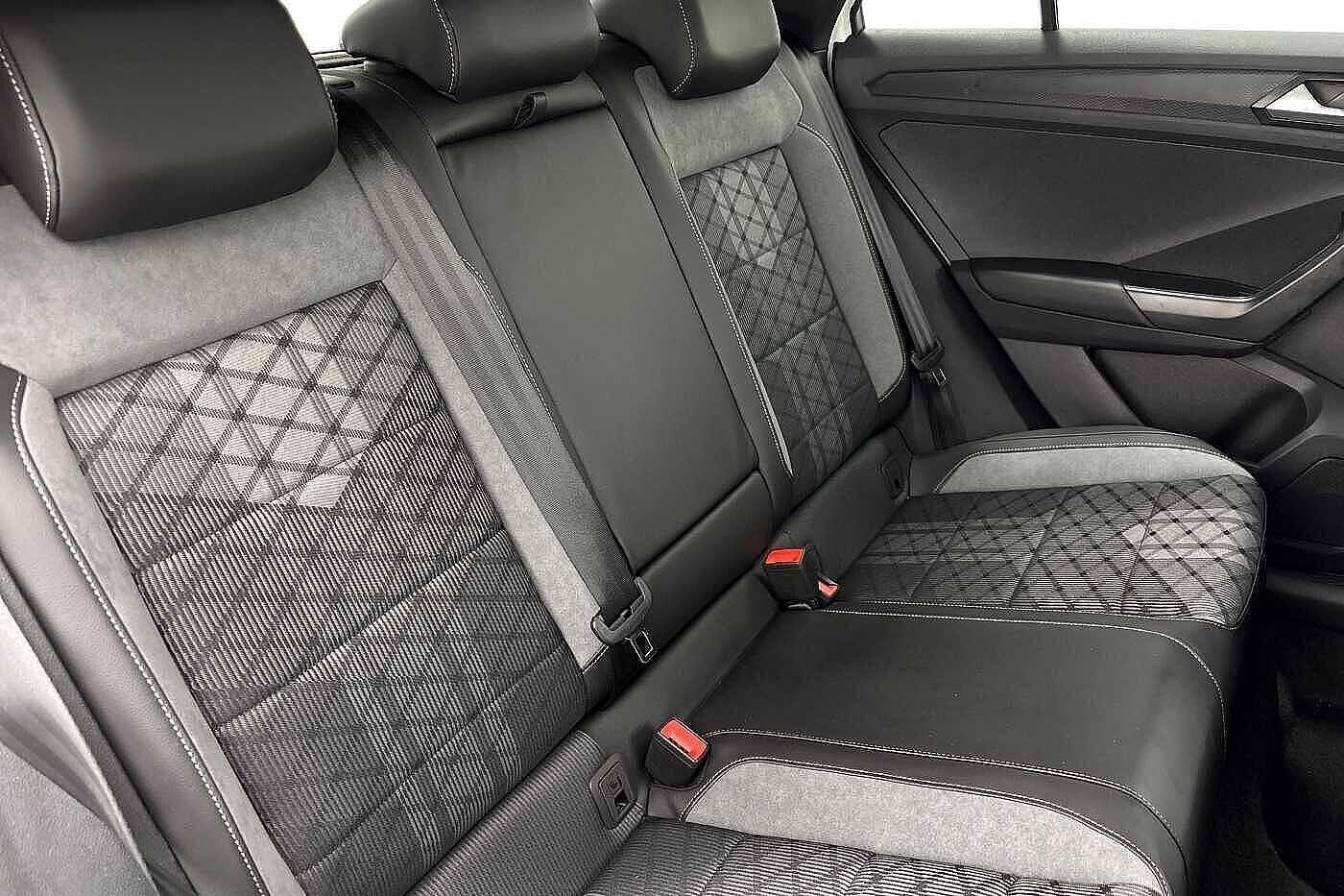 Used Volkswagen T-Roc 2025 for sale - 77161465: Photo 9