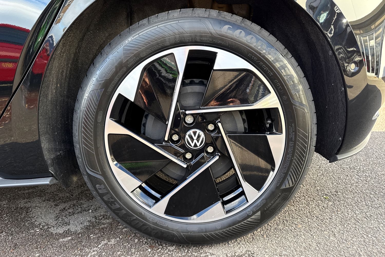 Used Volkswagen ID.3 2025 for sale - 76617129: Photo 11