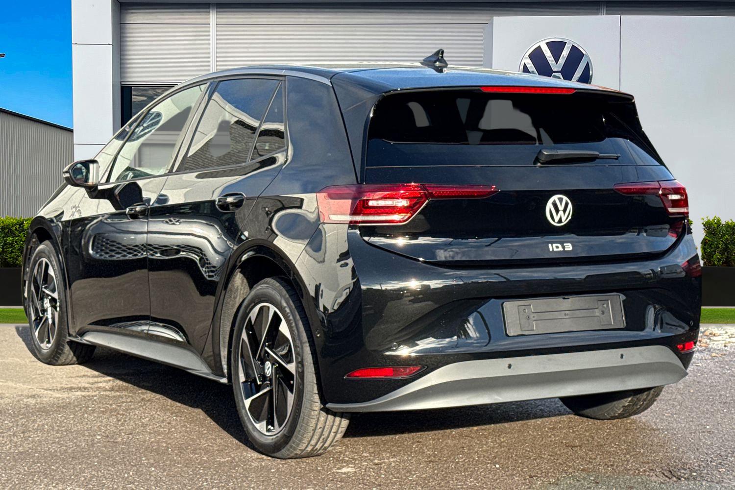 Used Volkswagen ID.3 2025 for sale - 76617129: Photo 2