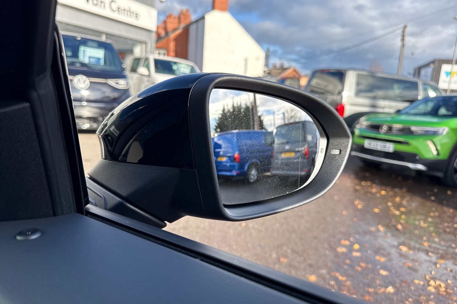 Used Volkswagen ID.3 2025 for sale - 76617129: Photo 38