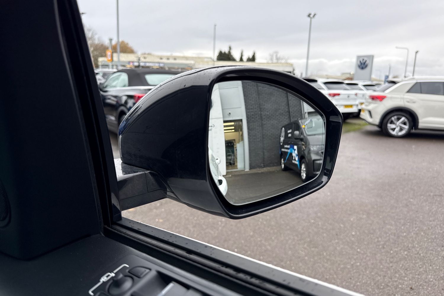 Used Land Rover Discovery Sport 2020 for sale - 76828071: Photo 43