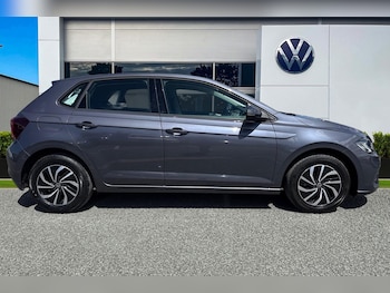 Used Volkswagen Polo 2024 for sale - 78888699: Photo