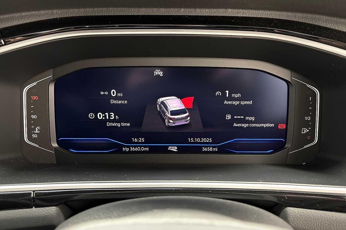 Used Volkswagen T-Roc 2025 for sale - 76836340: Photo 11