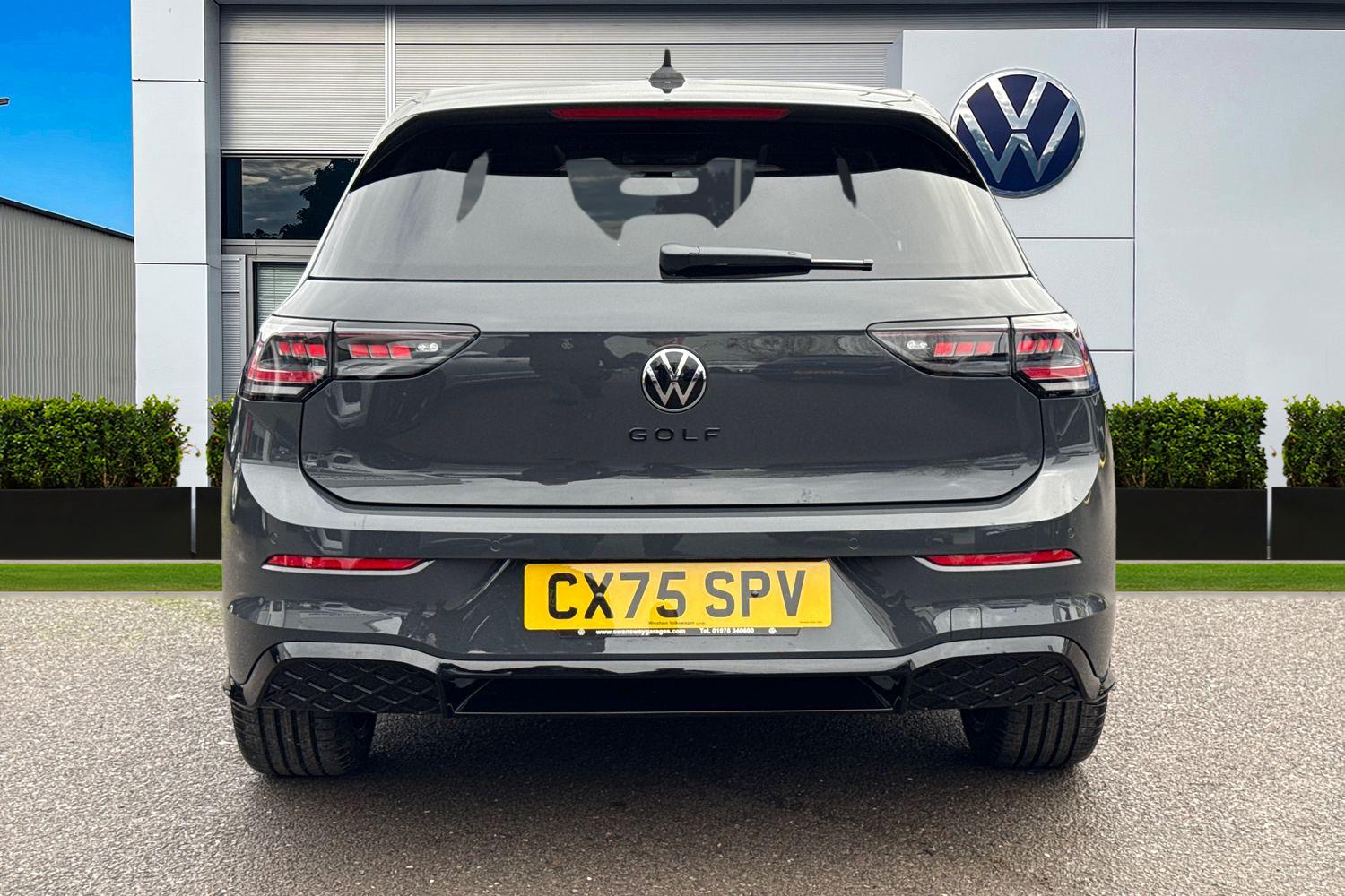 Used Volkswagen Golf 2025 for sale - 76844561: Photo 4