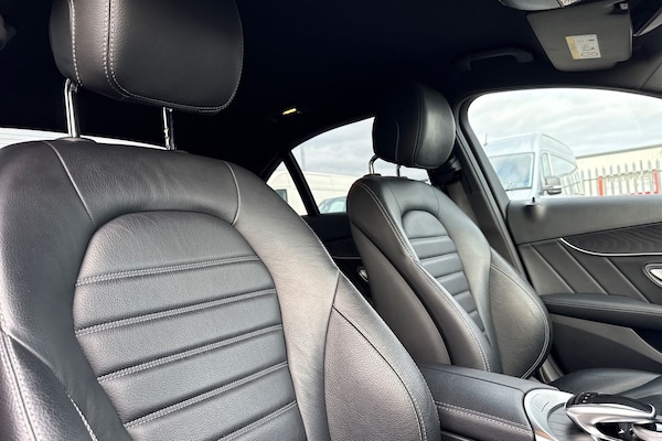 Used Mercedes-Benz C Class 2019 for sale - 76304795: Photo 24