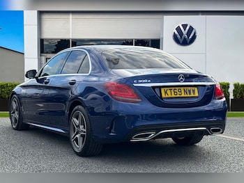 Used Mercedes-Benz C Class 2019 for sale - 76304795: Photo 2