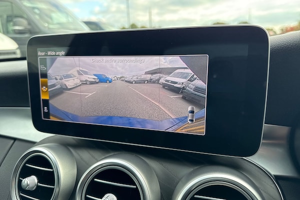Used Mercedes-Benz C Class 2019 for sale - 76304795: Photo 48