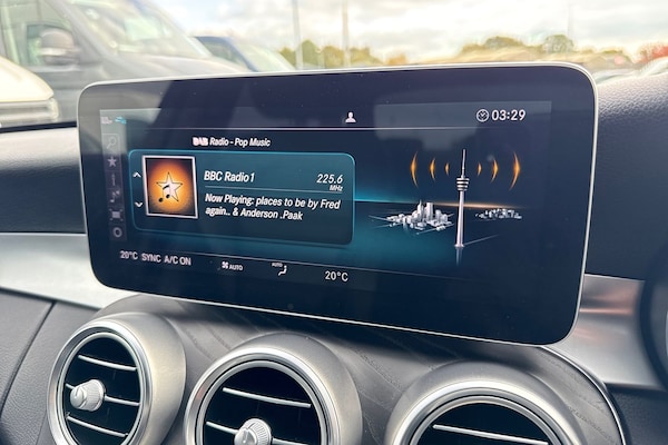 Used Mercedes-Benz C Class 2019 for sale - 76304795: Photo 50