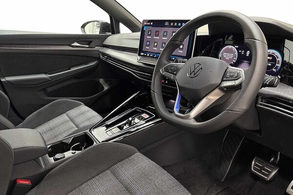 Used Volkswagen Golf 2025 for sale - 76194062: Photo 7