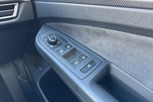 Used Volkswagen Golf 2025 for sale - 76288304: Photo 21