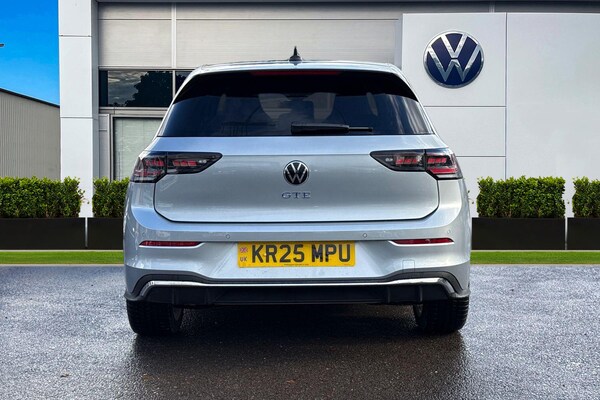 Used Volkswagen Golf 2025 for sale - 76288304: Photo 4