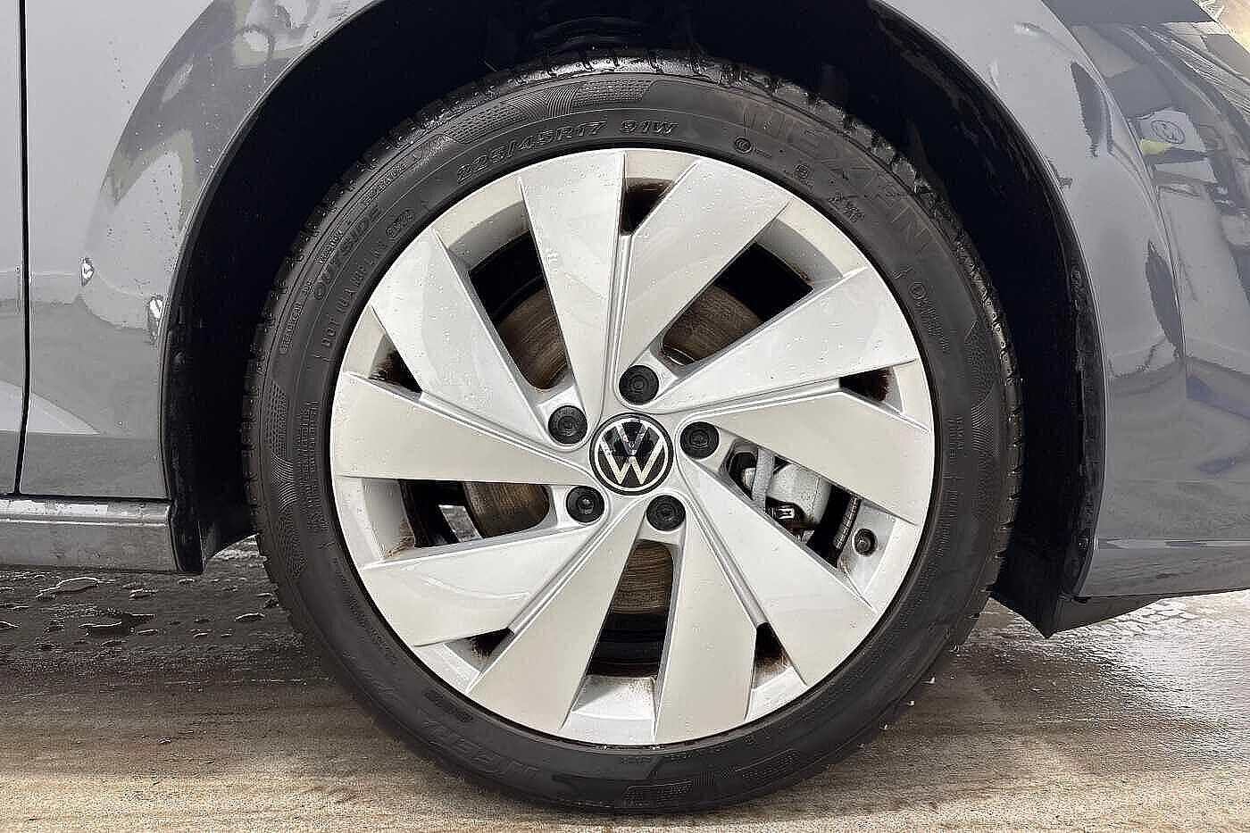 Used Volkswagen Golf 2025 for sale - 76820104: Photo 6