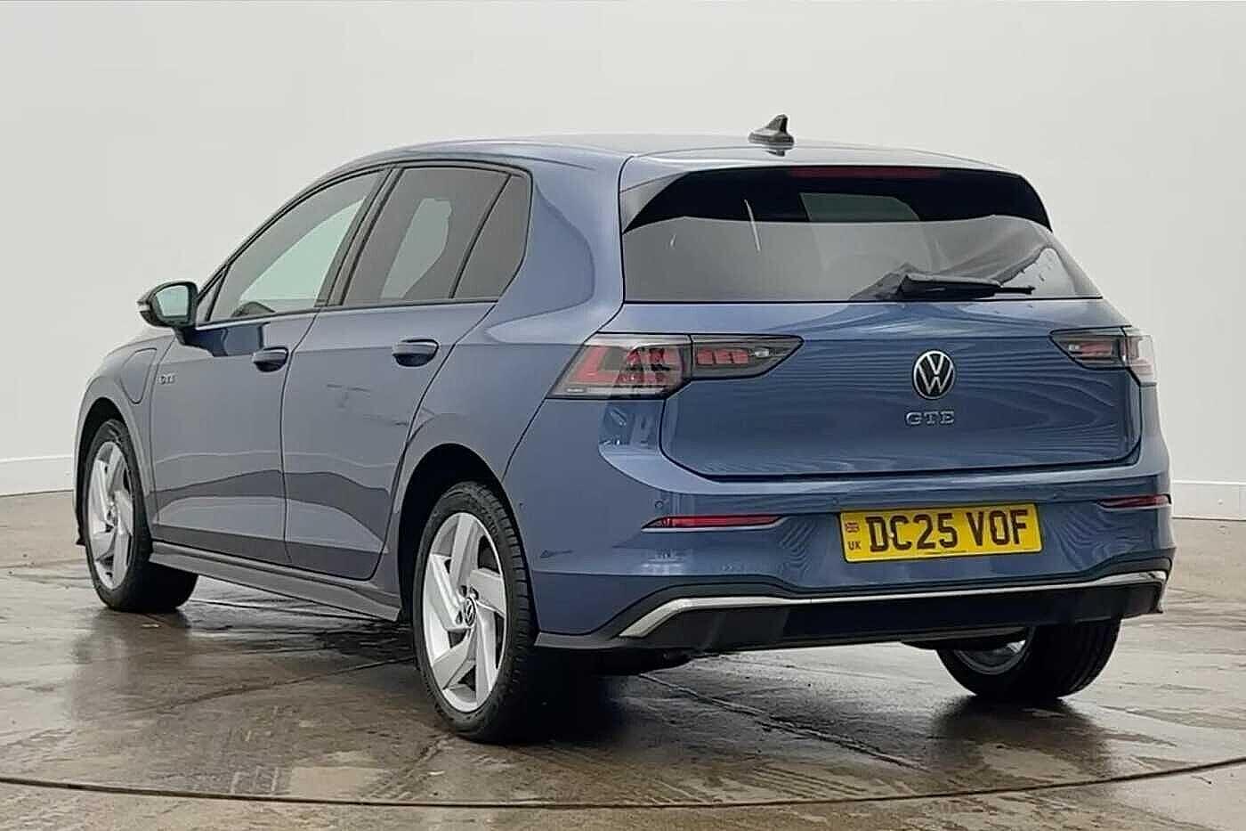 Used Volkswagen Golf 2025 for sale - 77582626: Photo 3