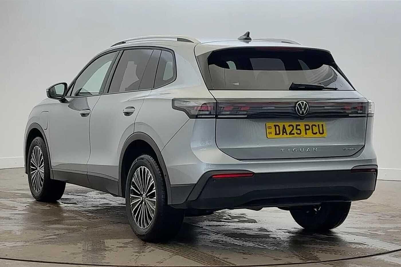 Used Volkswagen Tiguan 2025 for sale - 77666223: Photo 3