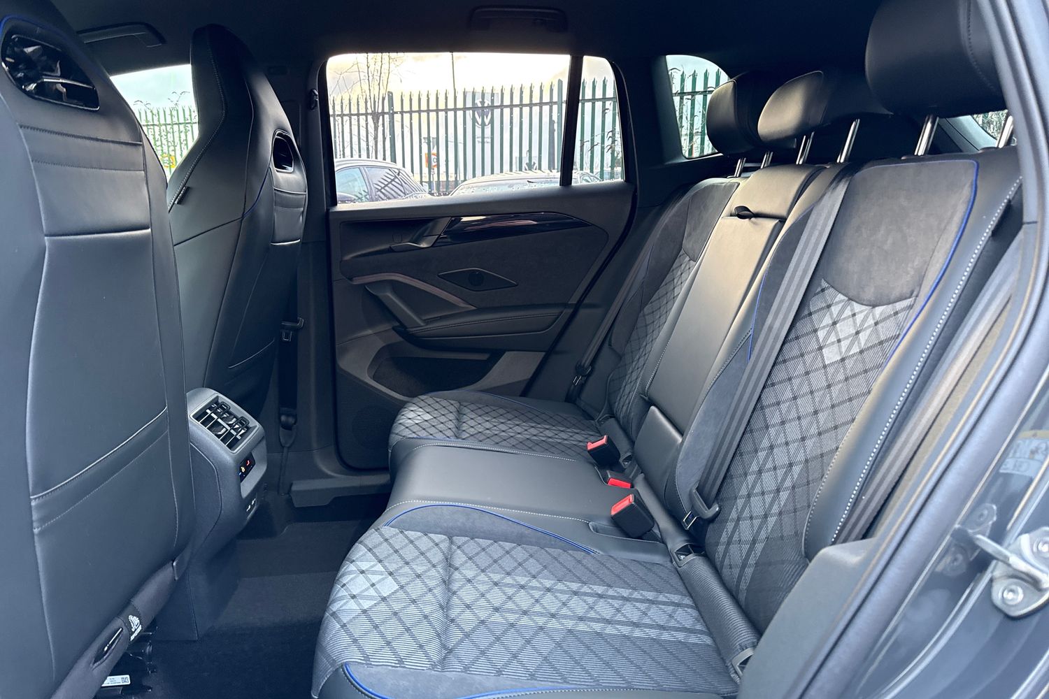 Used Volkswagen Tiguan 2026 for sale - 77451063: Photo 36