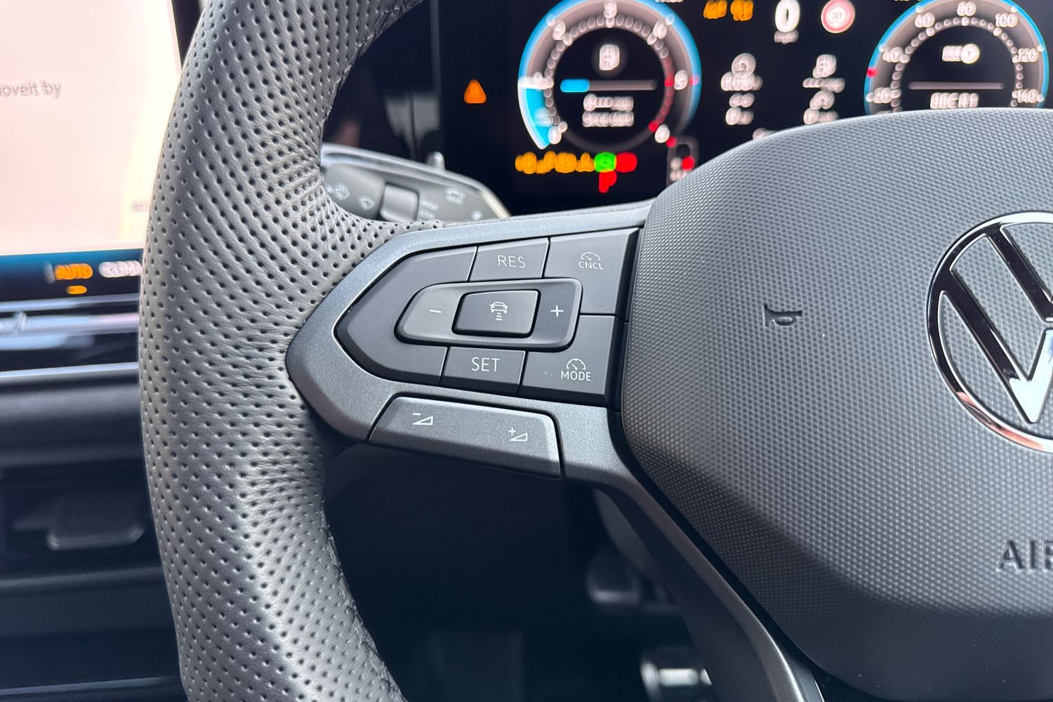 Used Volkswagen Tiguan 2026 for sale - 77451063: Photo 46