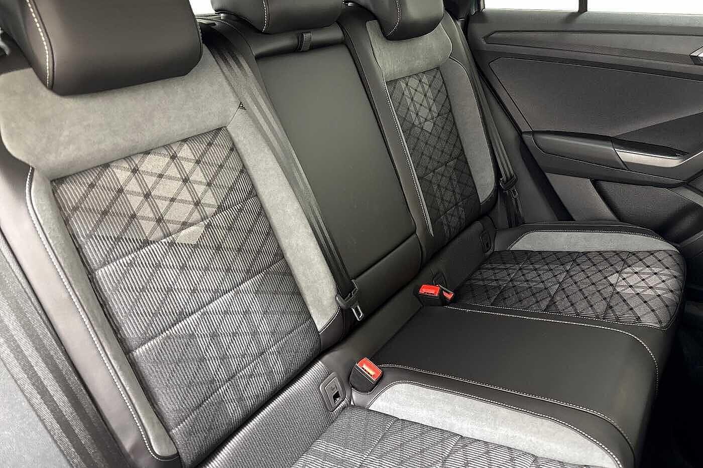 Used Volkswagen T-Roc 2025 for sale - 77798411: Photo 9