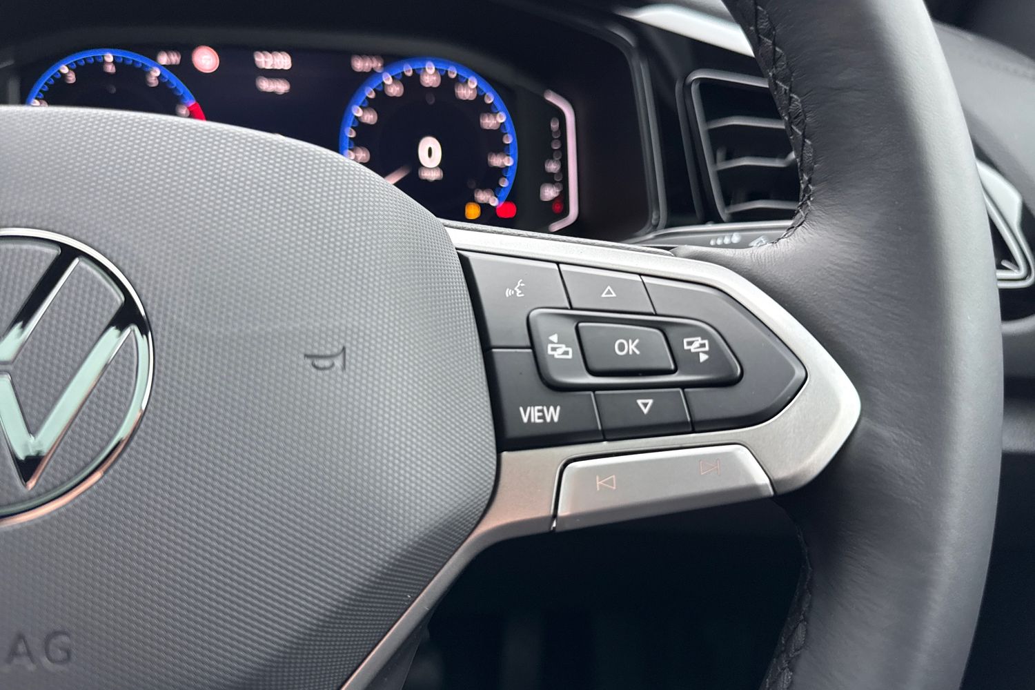 Used Volkswagen T-Roc 2026 for sale - 78043656: Photo 44