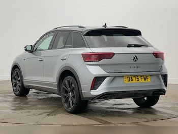 Used Volkswagen T-Roc 2025 for sale - 78541769: Photo