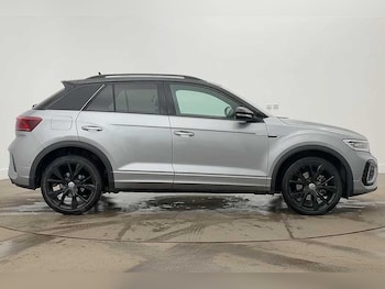 Used Volkswagen T-Roc 2025 for sale - 78541769: Photo