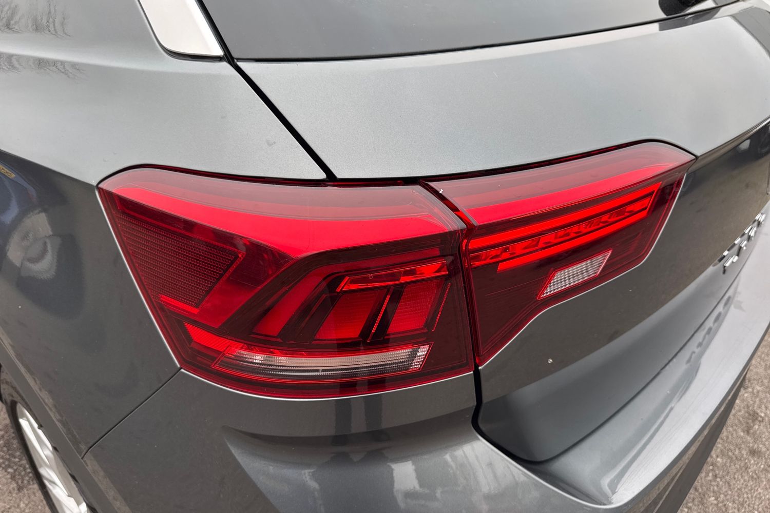 Used Volkswagen T-Roc 2019 for sale - 77064663: Photo 24