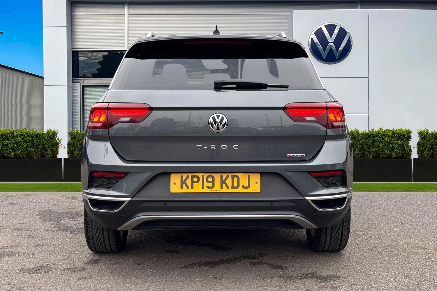 Used Volkswagen T-Roc 2019 for sale - 77064663: Photo 4