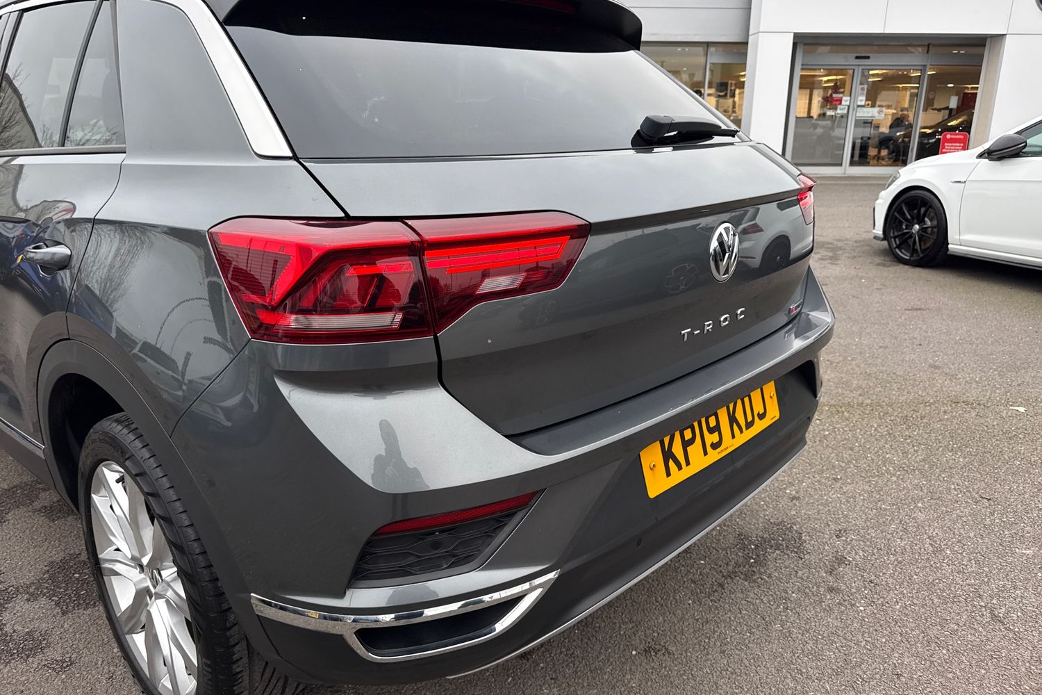 Used Volkswagen T-Roc 2019 for sale - 77064663: Photo 7