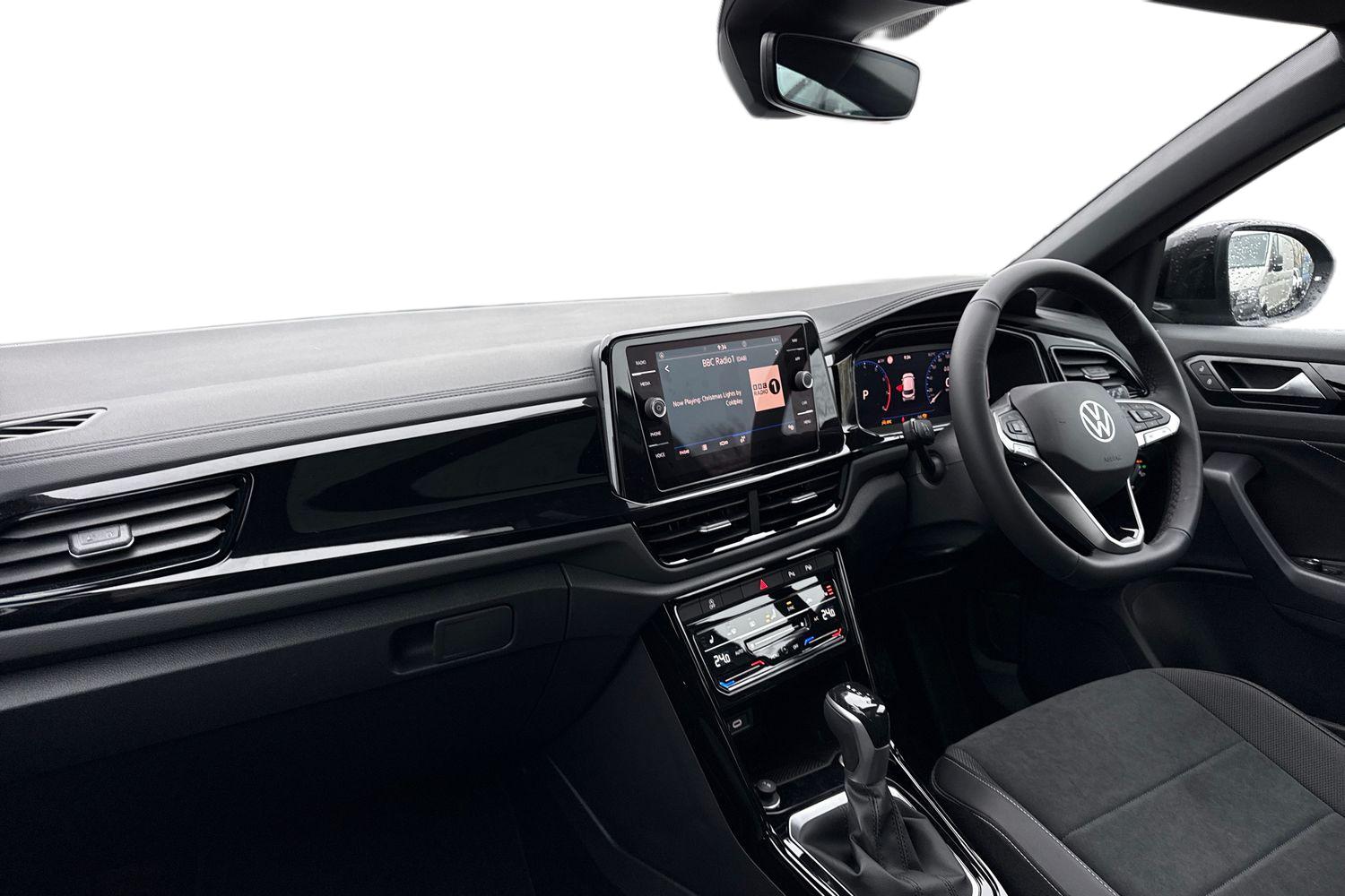 Used Volkswagen T-Roc 2025 for sale - 76985375: Photo 14