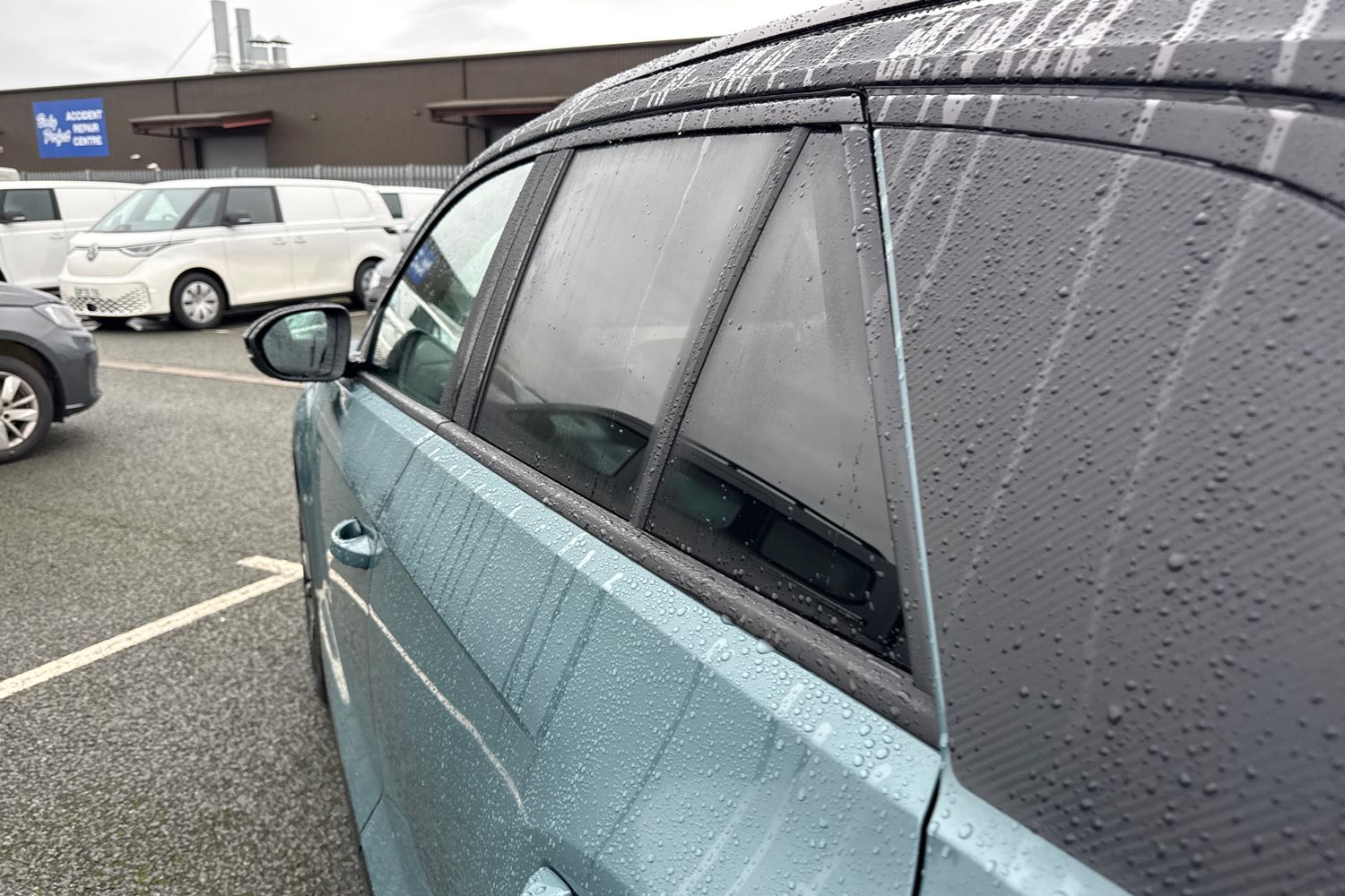 Used Volkswagen T-Roc 2025 for sale - 76985375: Photo 31