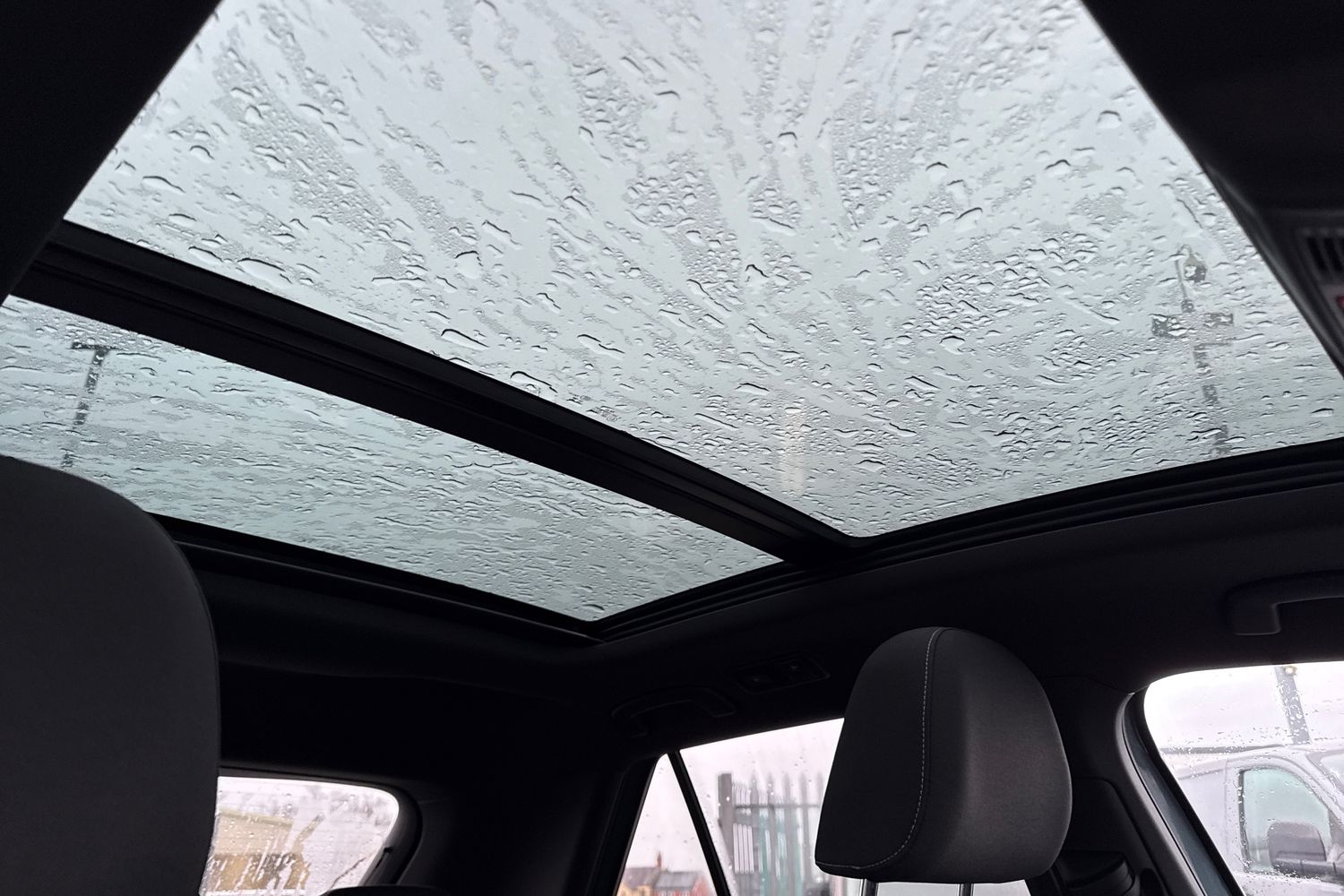 Used Volkswagen T-Roc 2025 for sale - 76985375: Photo 43