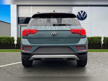 Used Volkswagen T-Roc 2025 for sale - 76985375: Photo