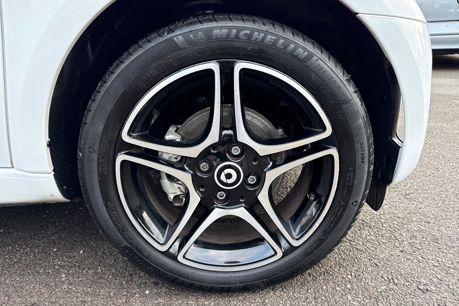 Used smart fortwo 2024 for sale - 77080053: Photo 10