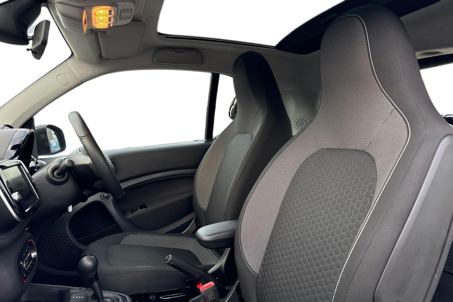 Used smart fortwo 2024 for sale - 77080053: Photo 16