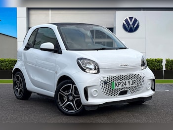 Used smart fortwo 2024 for sale - 77080053: Photo