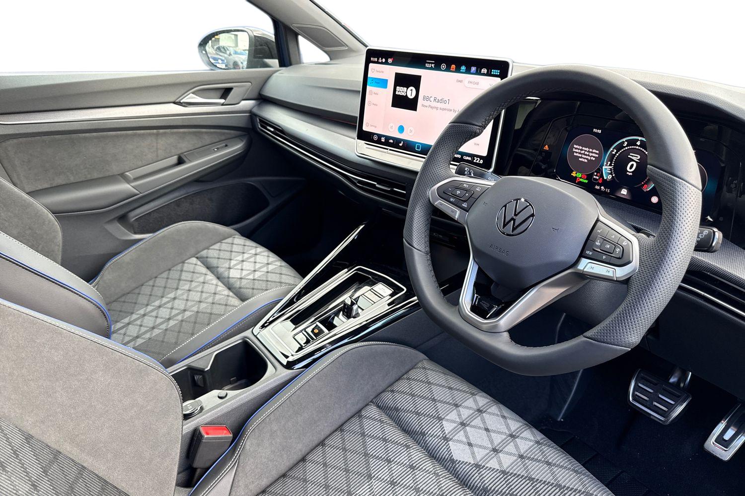 Used Volkswagen Golf 2025 for sale - 78024892: Photo 13