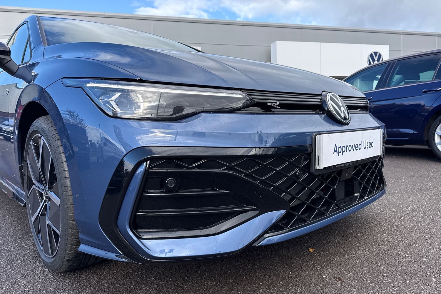 Used Volkswagen Golf 2025 for sale - 78024892: Photo 8