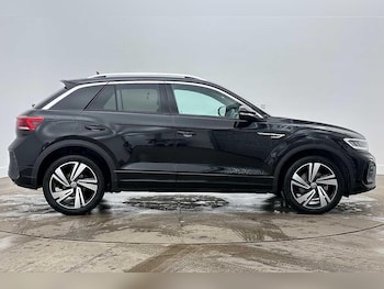 Used Volkswagen T-Roc 2025 for sale - 79366893: Photo
