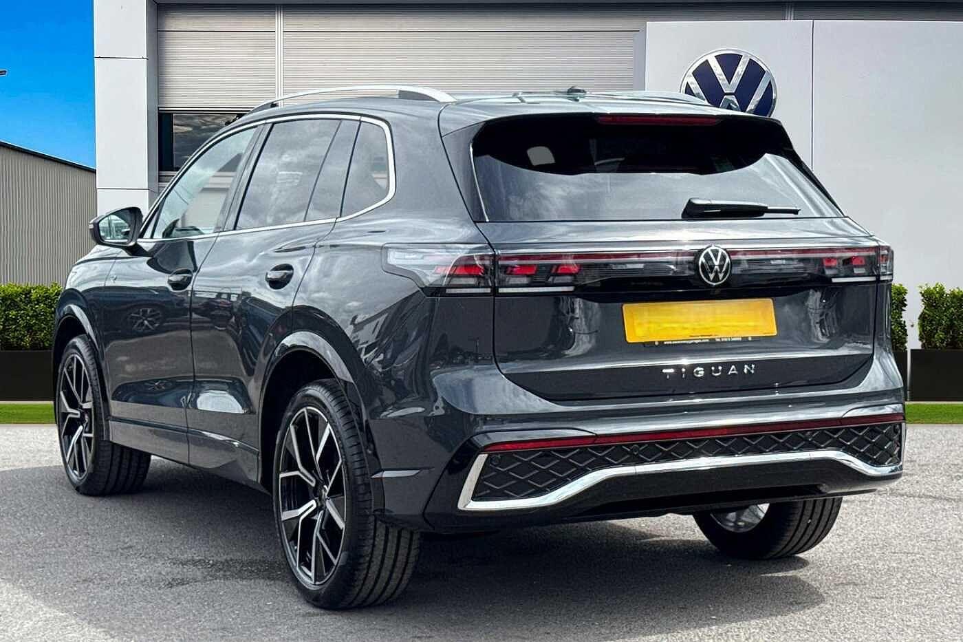 Used Volkswagen Tiguan 2025 for sale - 76654197: Photo 2