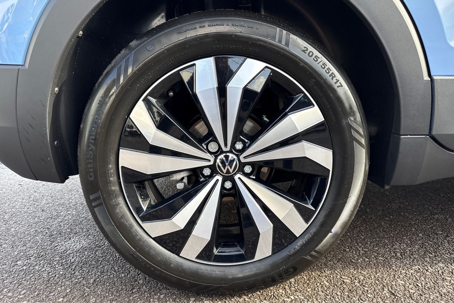 Used Volkswagen T-Cross 2025 for sale - 76405942: Photo 12