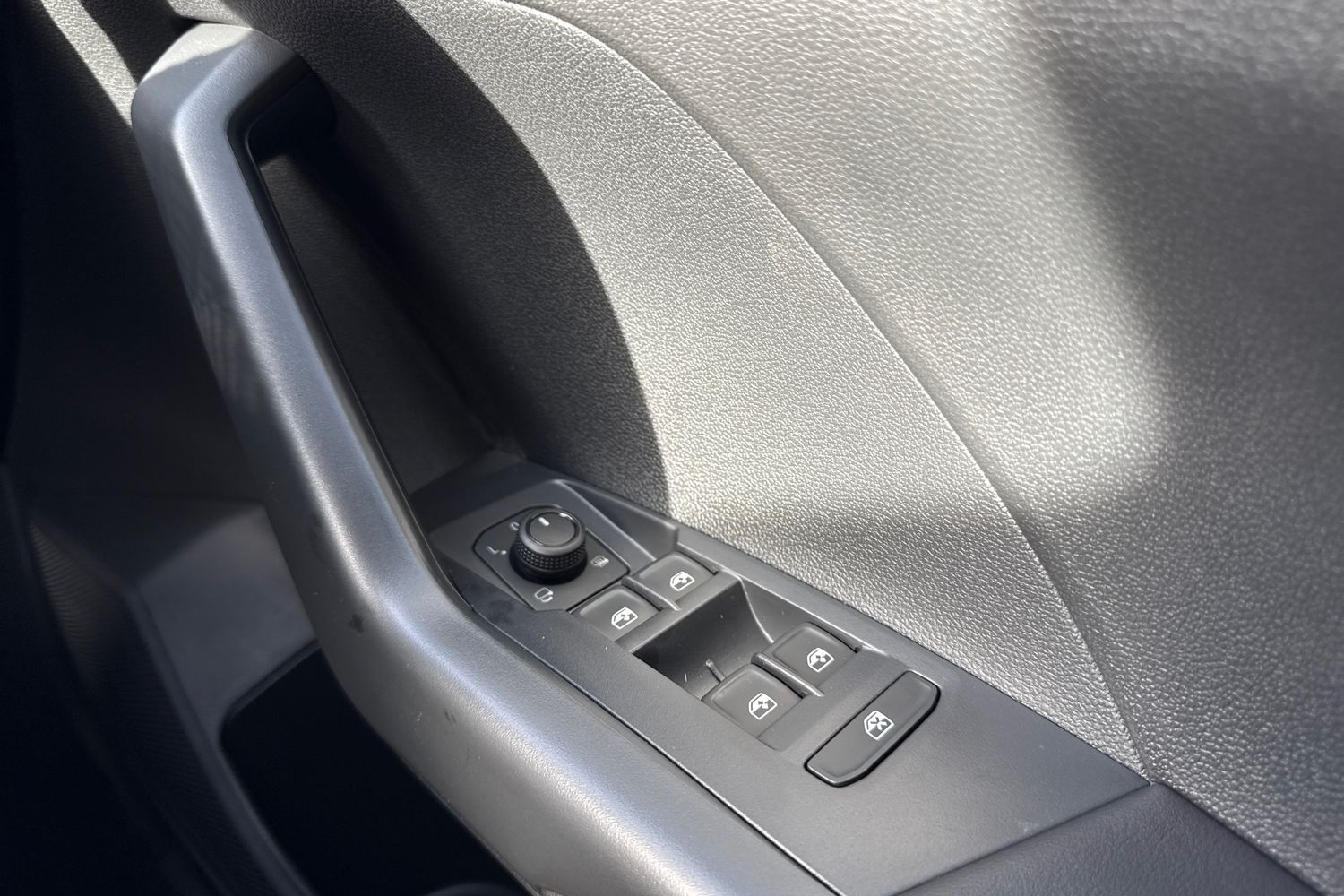 Used Volkswagen T-Cross 2025 for sale - 76405942: Photo 20