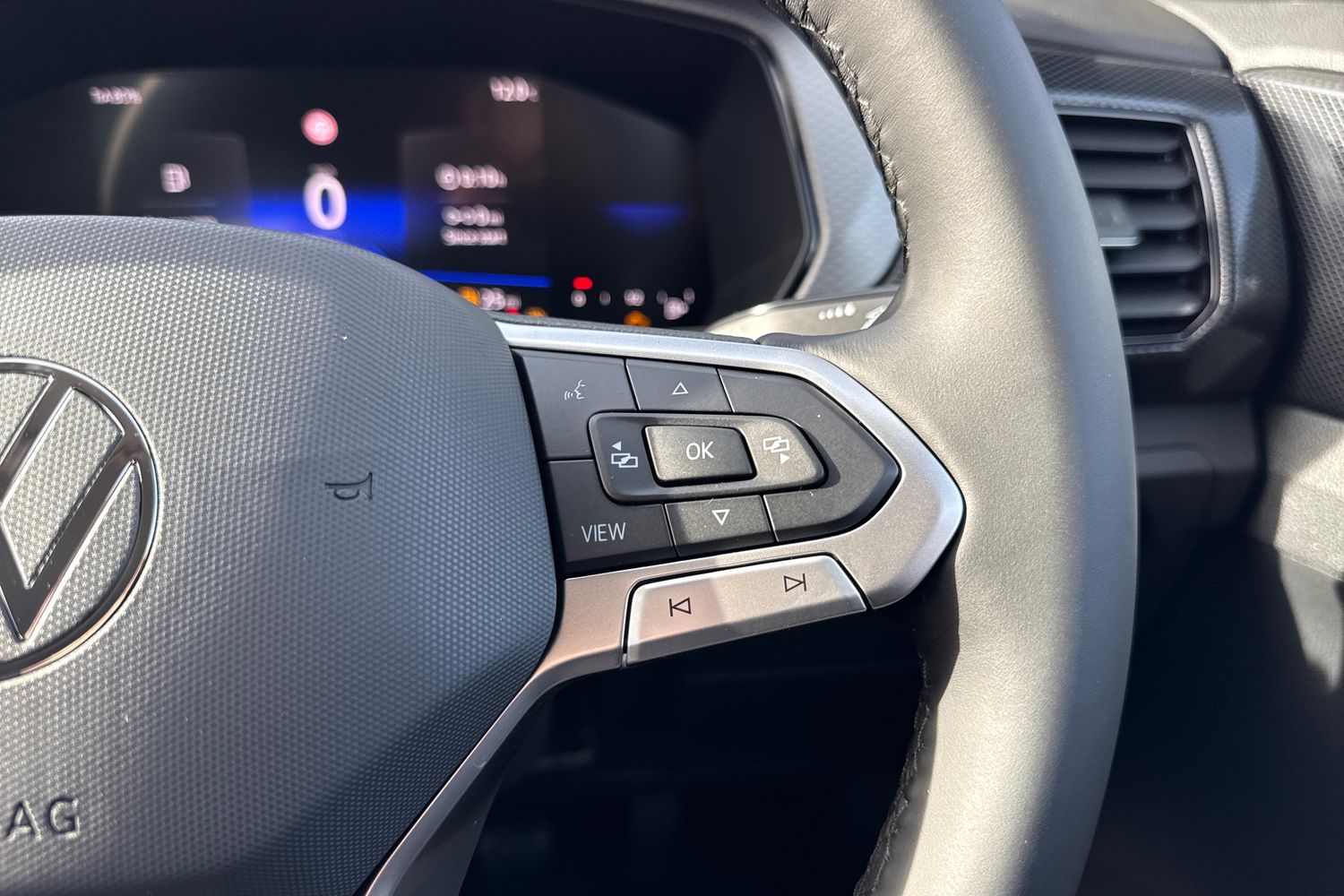 Used Volkswagen T-Cross 2025 for sale - 76405942: Photo 43